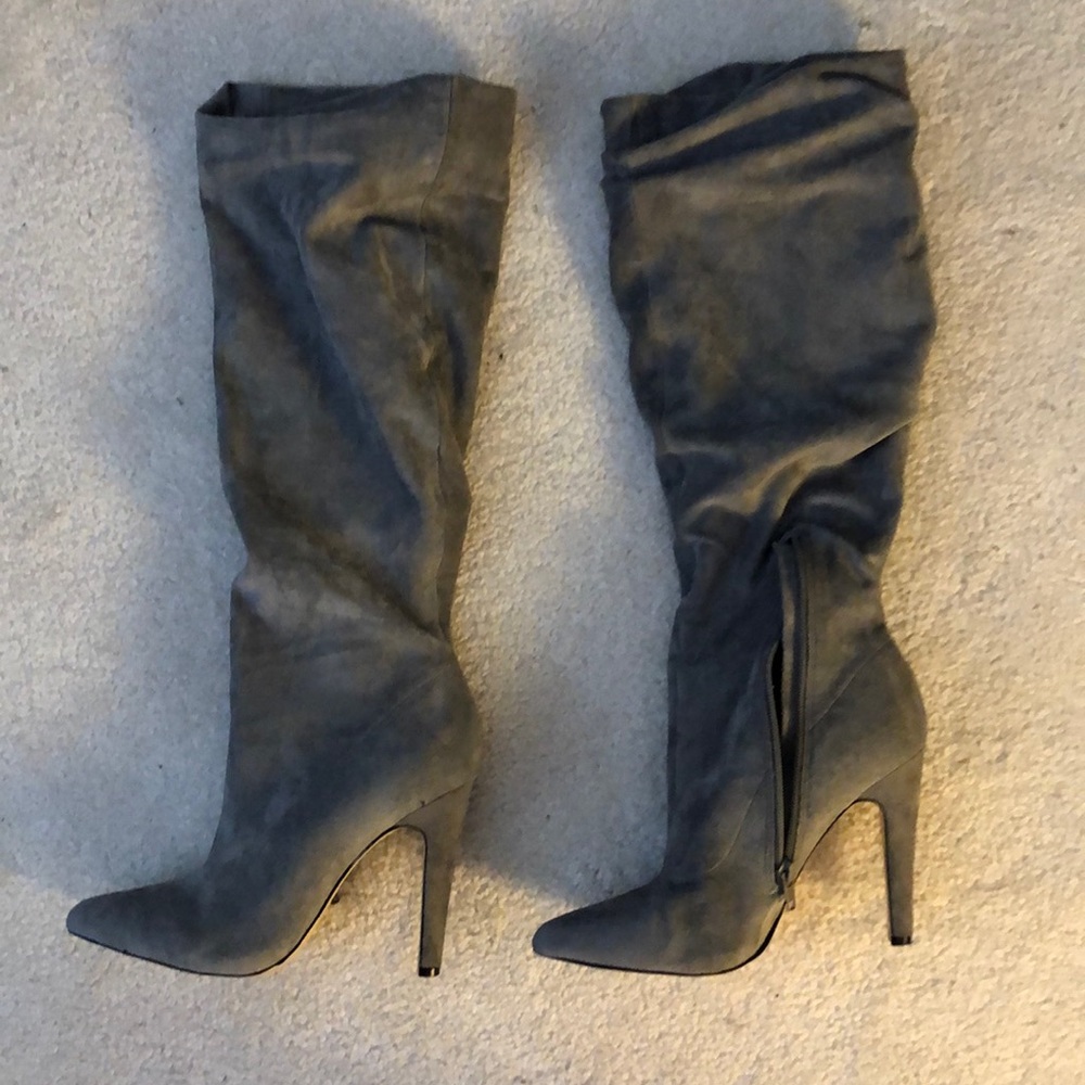 Grey boots worn once size 7